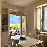 Beautiful On - Private Parking *